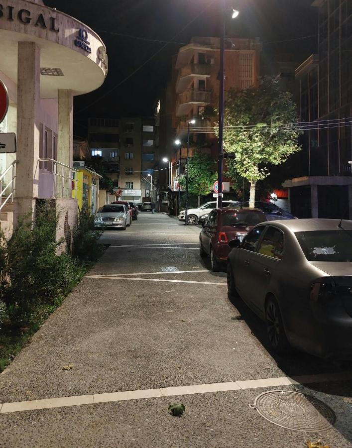 Tirana City Center Apartment Eksteriør bilde